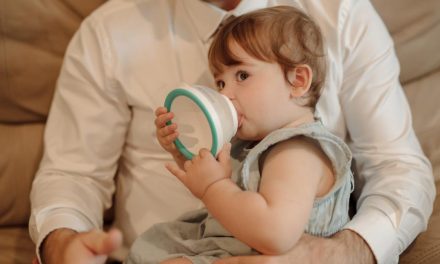 A tired dad and his hungry infant led to a radical new baby bottle
