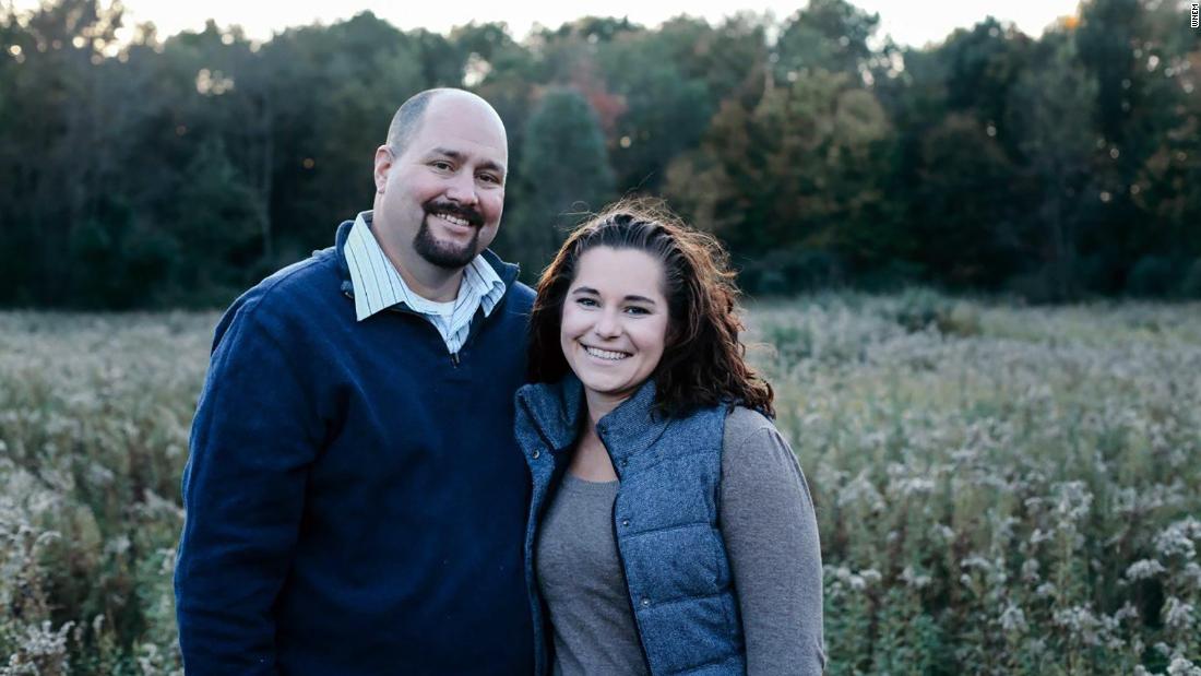 Volunteers harvest hundreds of acres for farmer who died